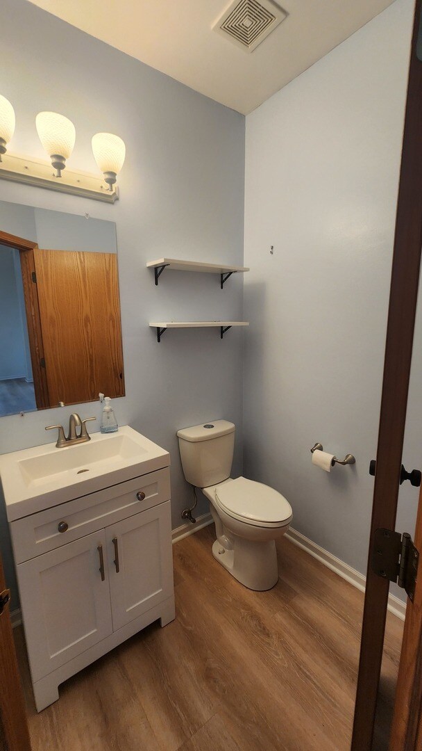 Building Photo - 1523 Schumacher Dr