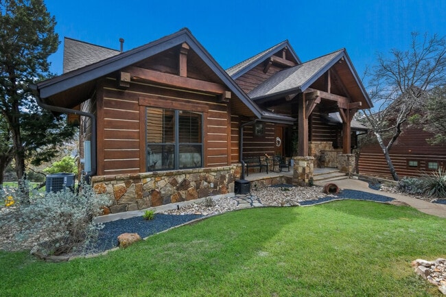 Building Photo - 7221 Trident-SI ID1521782P