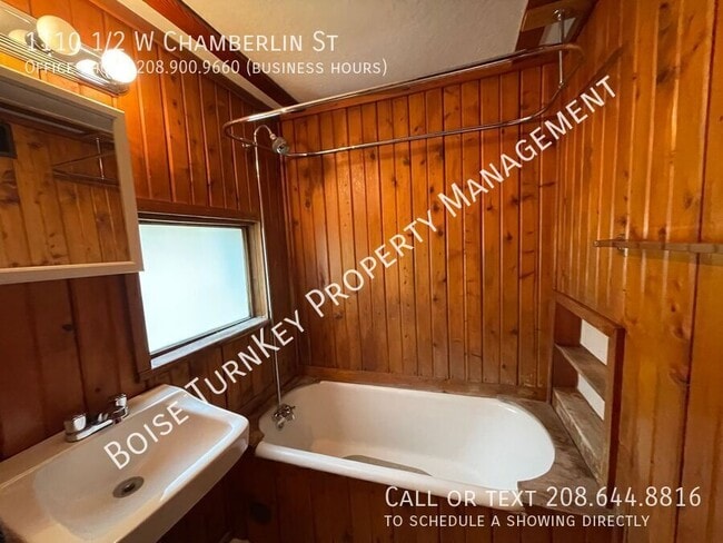 Building Photo - 1110 1/2 W Chamberlin St-