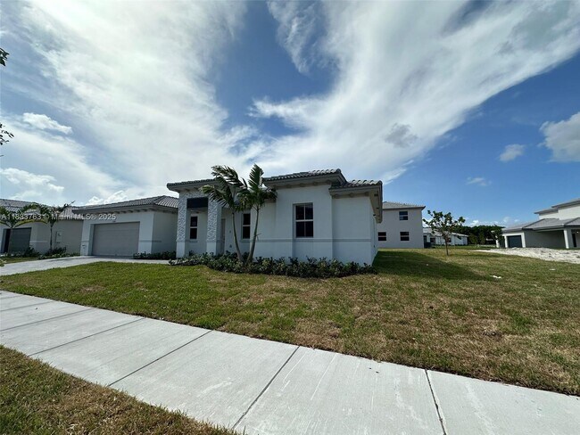 Building Photo - 13248 SW 189th Ter
