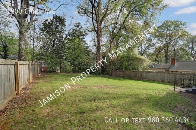 Building Photo - 1900 Grier Ave