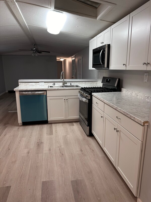 Building Photo - 546 Burnett Dr