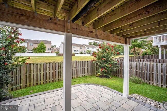 Building Photo - 16660 Bolling Brook Ct