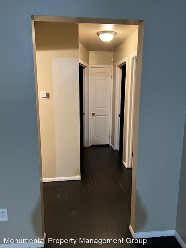 Building Photo - 3 br, 1 bath House - 744 Clair Street