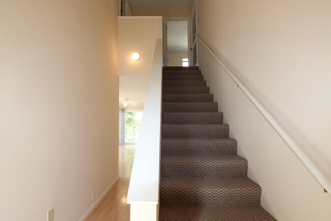 Building Photo - 1518 Timber Creek Dr