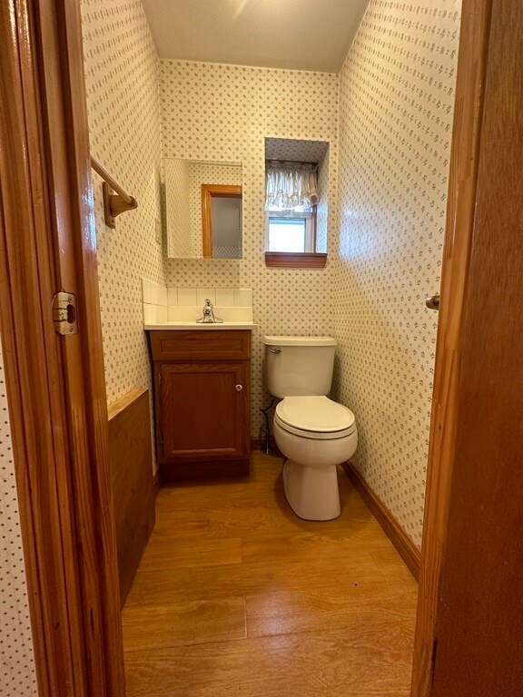 Building Photo - 238 Ashcroft Rd