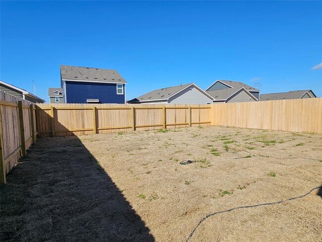 Building Photo - 418 Paddlefish Ln