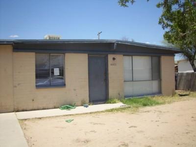 Primary Photo - 4421 E 32nd St