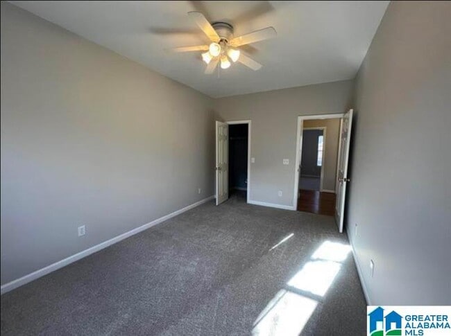 Building Photo - 205 Camellia Dr