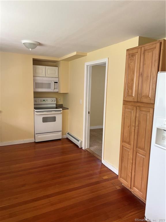 Building Photo - 15 Pleasant View St