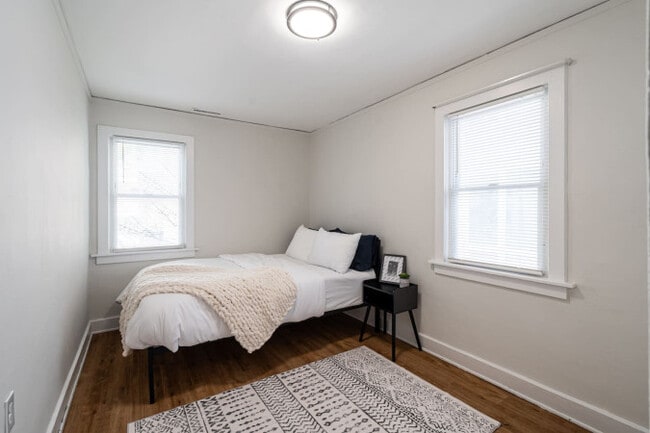 Building Photo - 1529 N Jefferson St