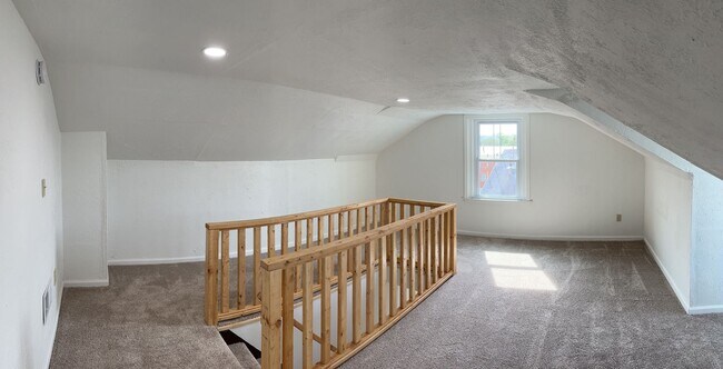 Building Photo - 3 Bedroom House in Millvale