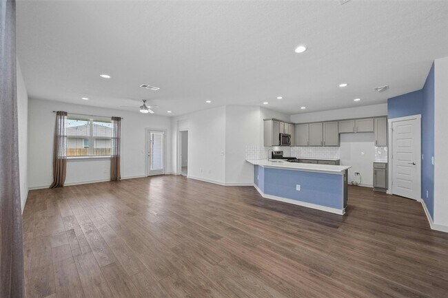 Building Photo - 141 Parryi Cove
