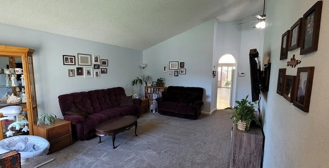 Building Photo - Beautifully Maintained Fairfield Home