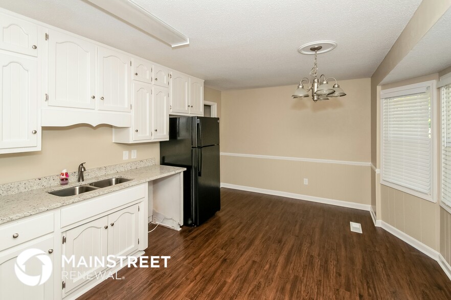 Building Photo - 3915 Libra Ln NW