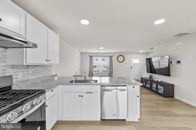 Building Photo - 1650 Terrapin Cir