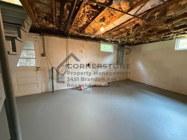 Building Photo - 4321 Camille Ave NW