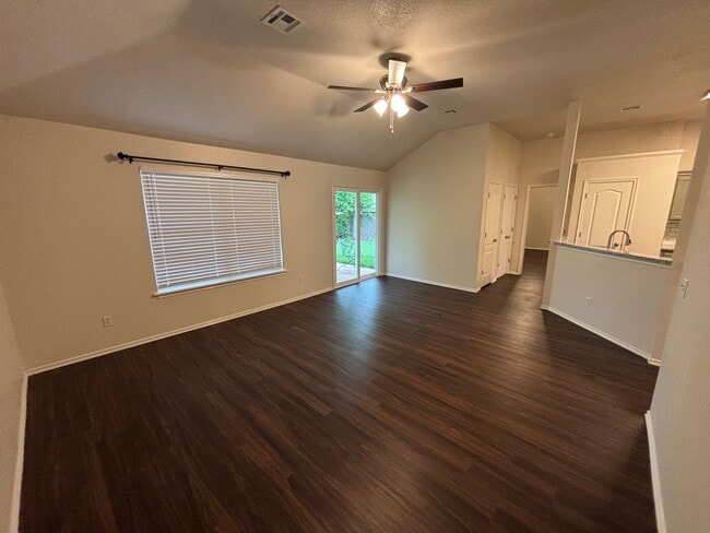 Building Photo - Wonderful 3 Bed 2 Bath Home in Norman