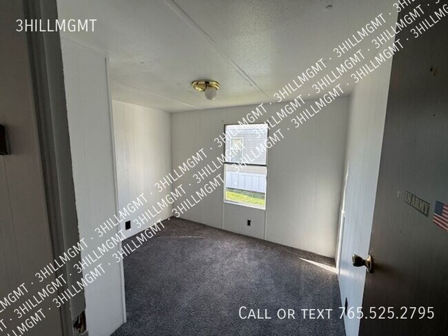 Building Photo - 41 Collins Dr