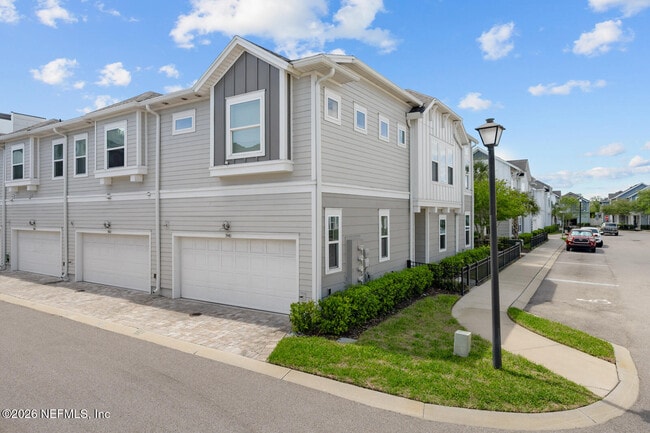 Building Photo - 7440 Loggerhead Ct