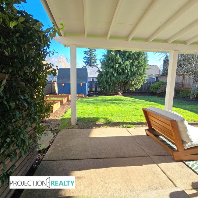 Building Photo - 4419 NE 74th Ave