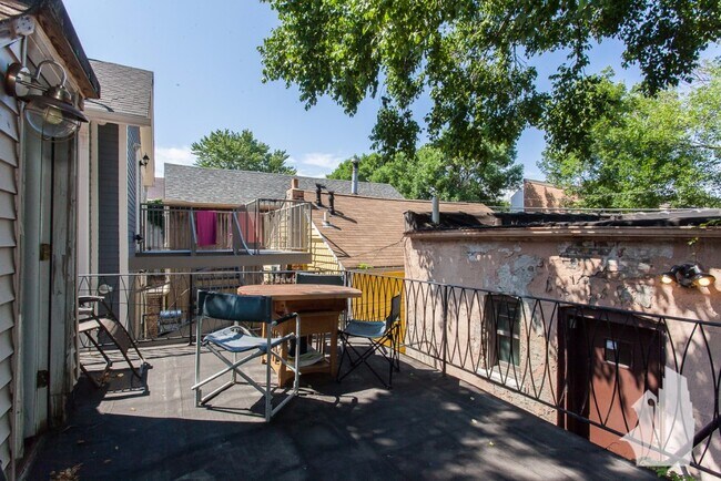 Building Photo - 1634 N Cleveland Ave