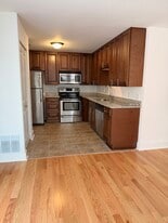 Building Photo - 5630 Pershing Ave