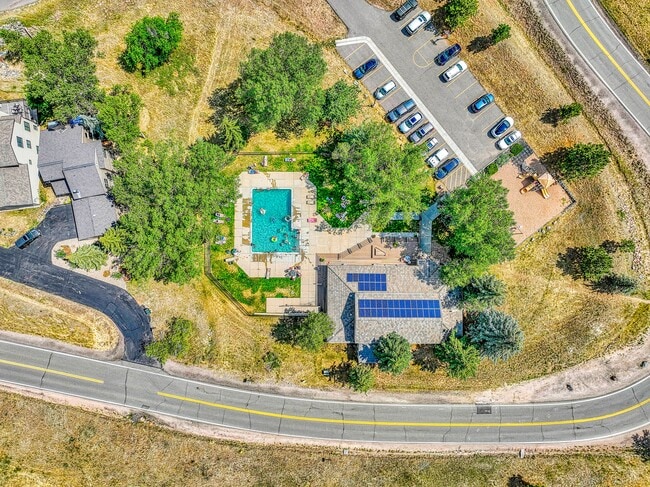 Building Photo - 23712 Pondview Pl