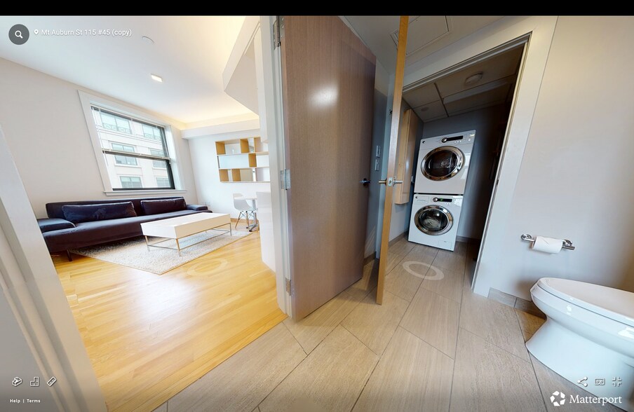 Building Photo - 113 Auburn St