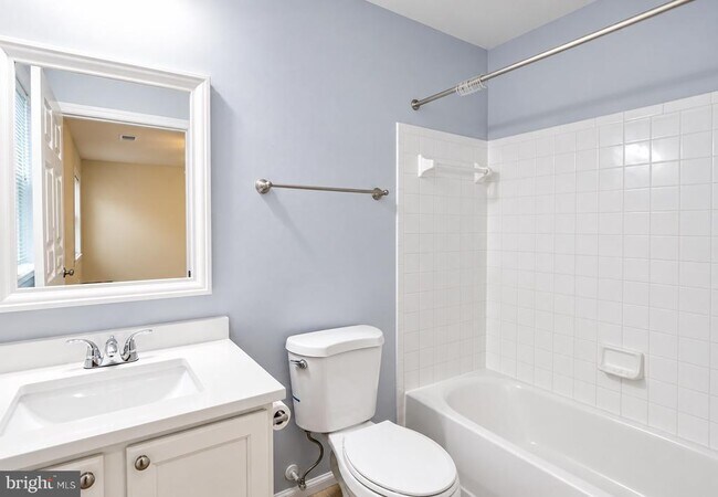 Building Photo - 10708 Croydon Ct