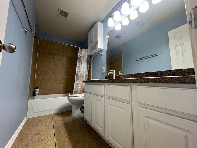 Building Photo - 7806 Crystal Moon Dr