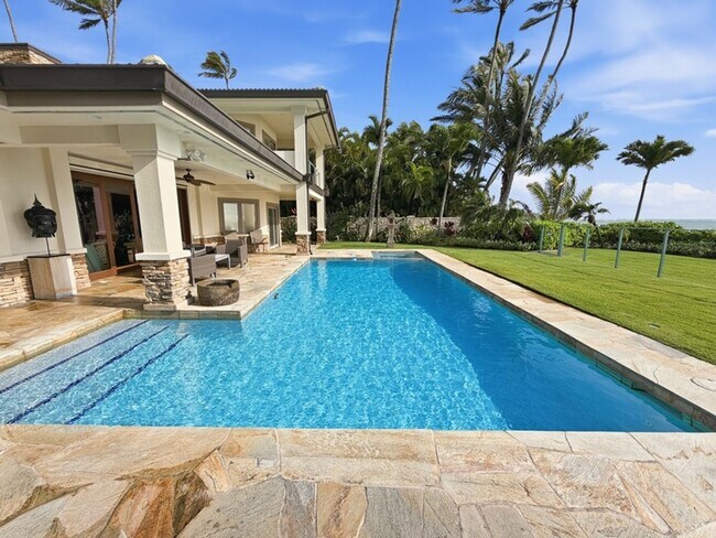 Building Photo - 221 Portlock Rd