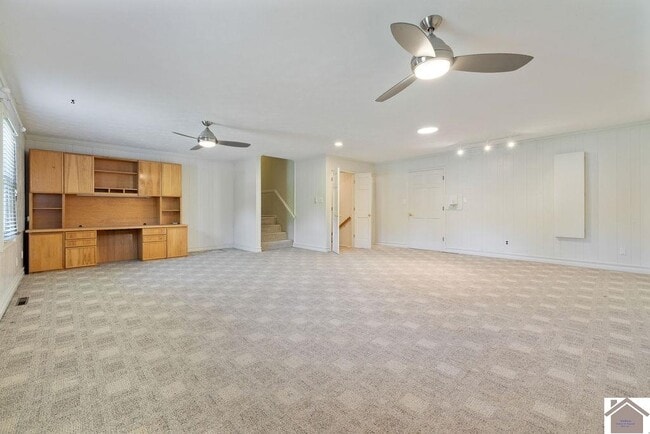 Building Photo - 51 Martin Cir