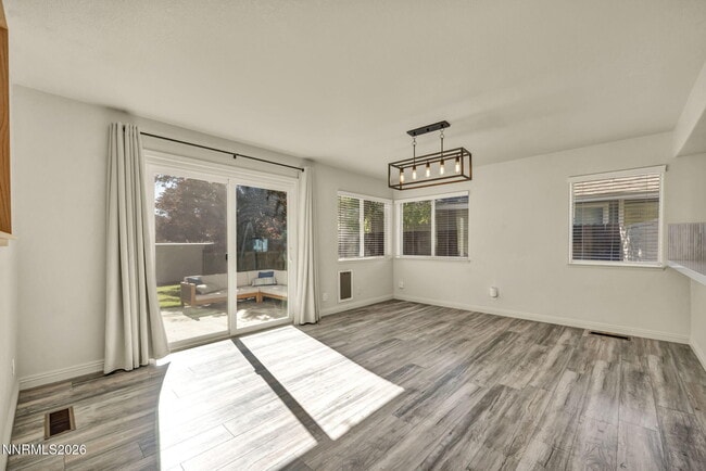 Building Photo - 7554 Wheeldale Cir