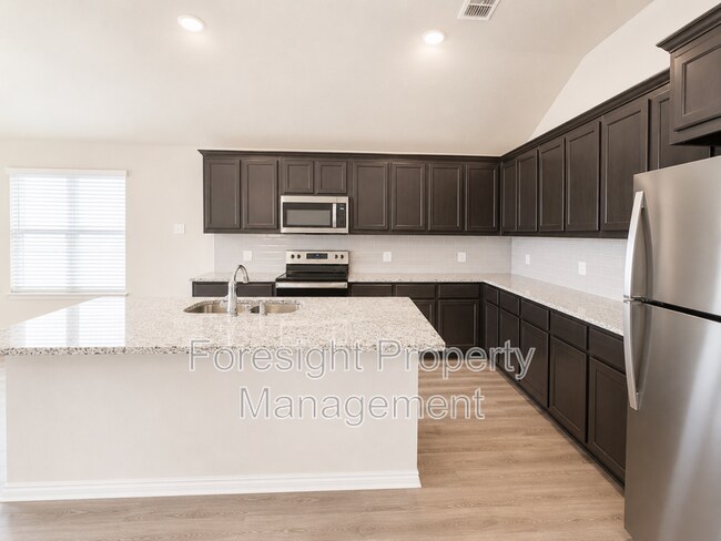 Building Photo - 538 Concho St