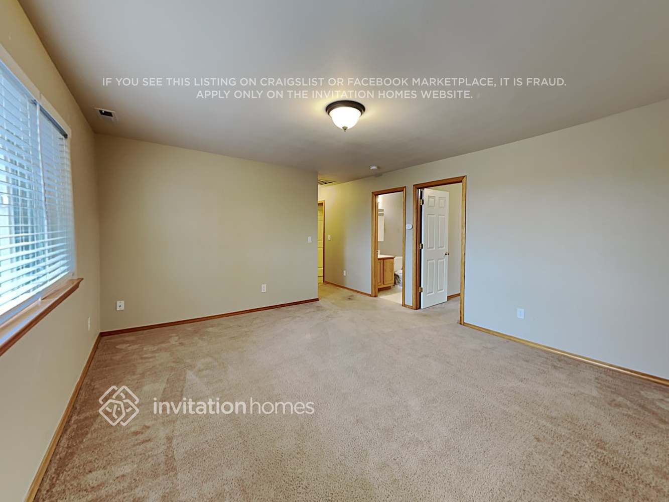 Building Photo - 17617 Upland Dr