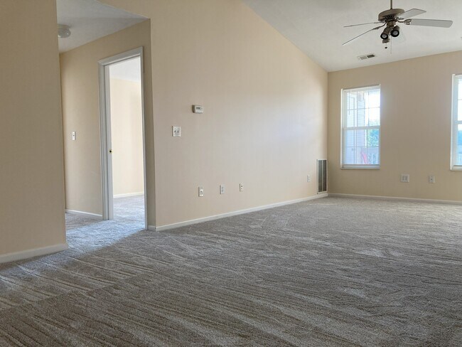 Building Photo - 28340 Center Ridge Rd
