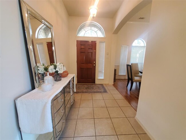 Building Photo - 4903 Falls Cir
