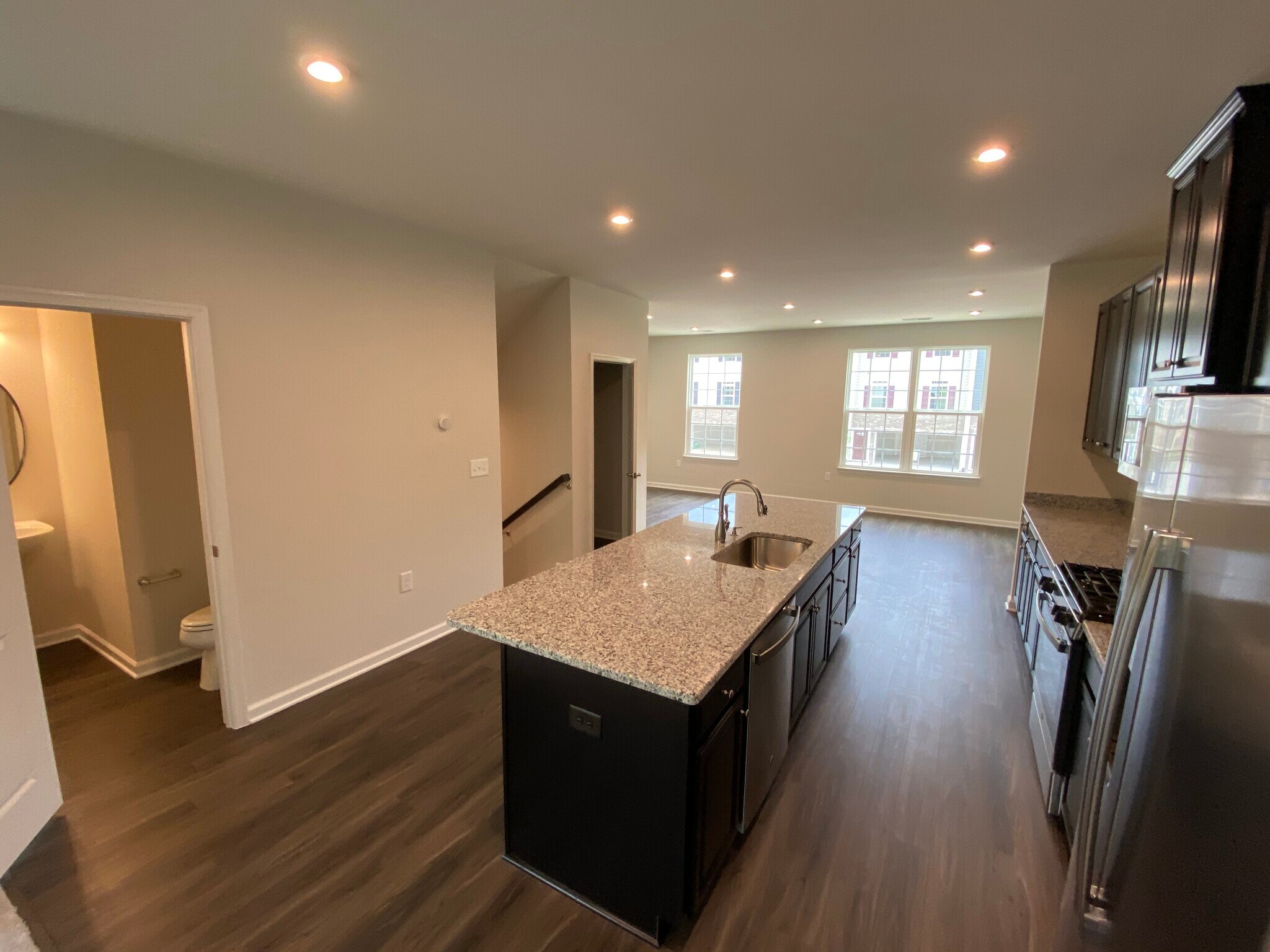 Building Photo - 4843 Randall Rd