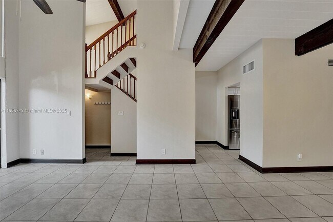 Building Photo - 760 E Coco Plum Cir