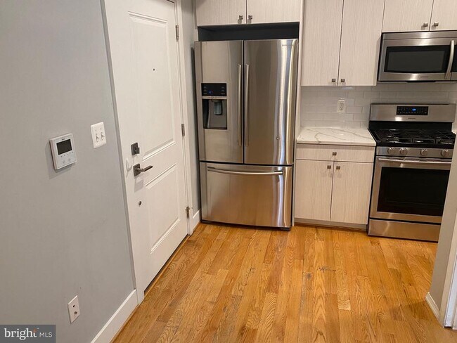 Building Photo - 37 Missouri Ave NW