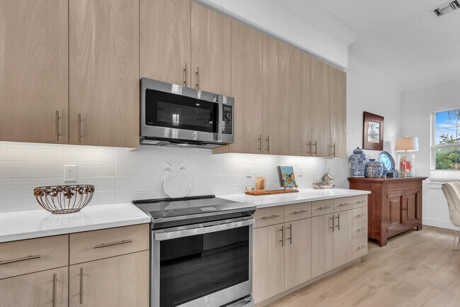 Building Photo - 120 Water Pointe Pl