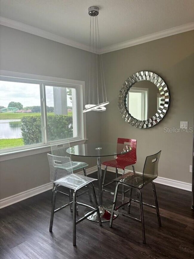 Building Photo - Providence Townhome For Rent