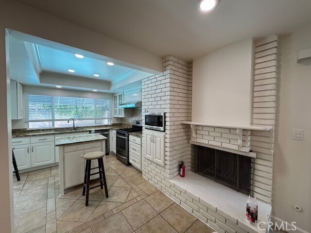 Building Photo - 5212 Chablis Cir
