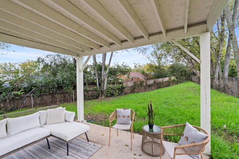 Building Photo - 1808 26th Ave N