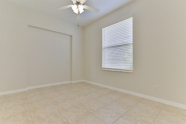 Building Photo - 1161 Siesta Key Cir
