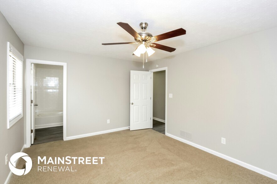 Building Photo - 721 Stonebridge Park Cir