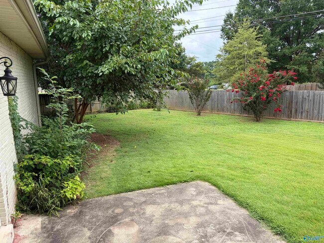 Building Photo - 304 Bellingrath Dr SW