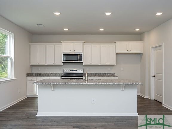 Building Photo - 103 Kraft Kove