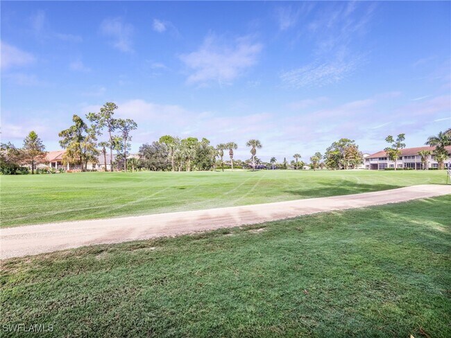 Building Photo - 725 Saratoga Cir